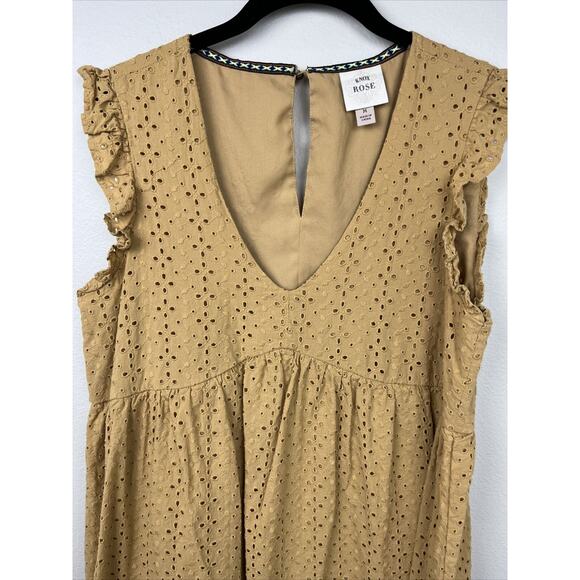 Knox Rose Women's Dress Size Med Mustard Yellow Eyelet Sleeveless Boho V Neck - Picture 4 of 9